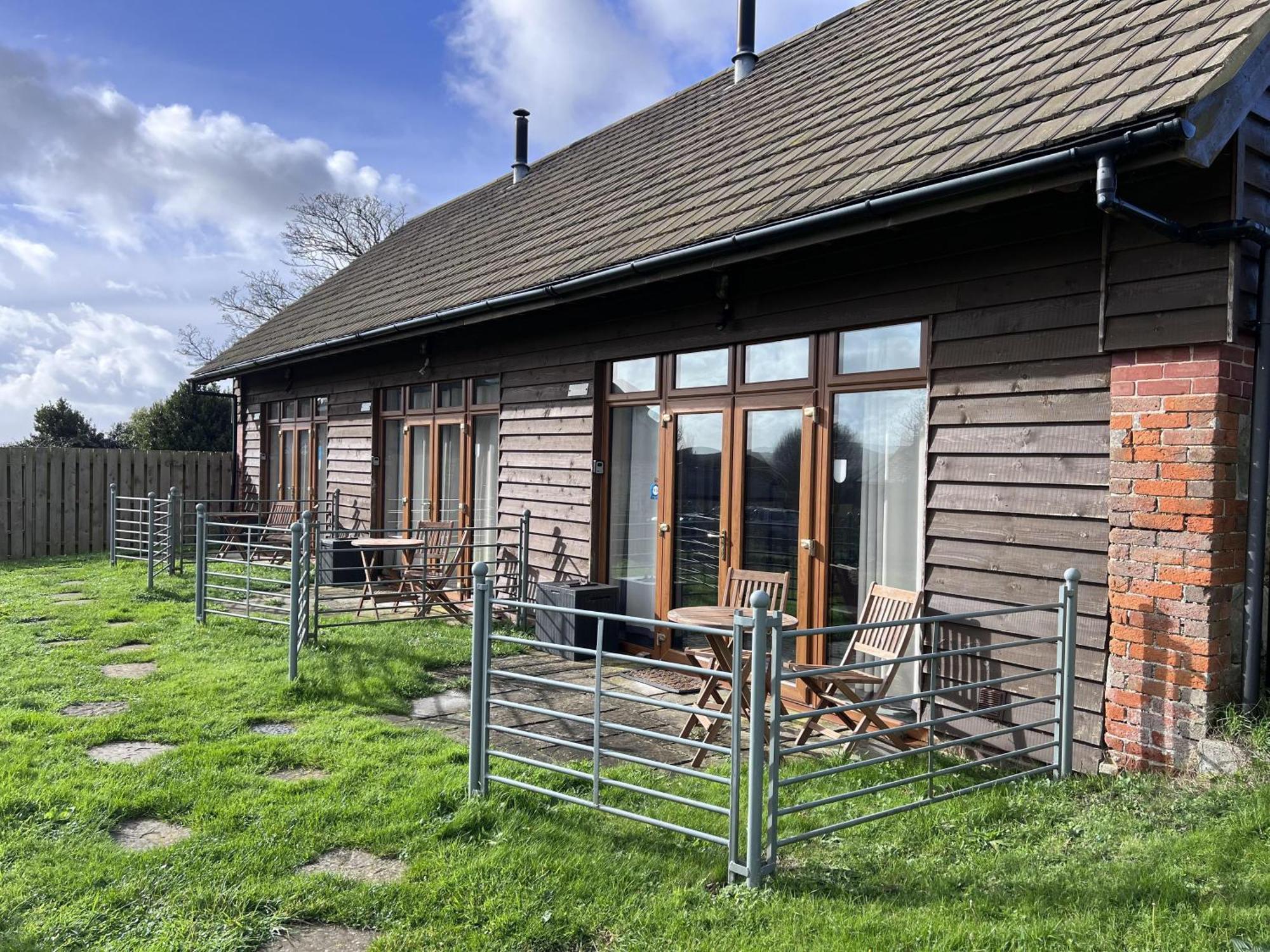 Bike Shed - Beautiful 1-Bed Cottage In Shorwell Buitenkant foto